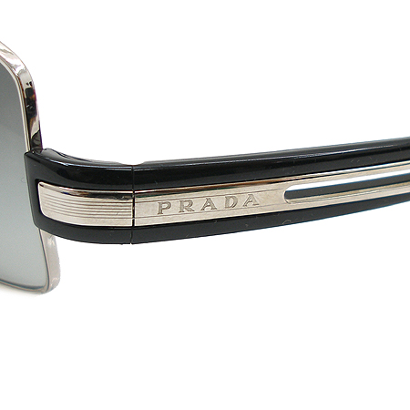 Prada(�����) SPR541 ���� �̴ϼ� ��� ���۶� [�б�����������2ȣ��] �̹���3 - ���̺��� �߰���ǰ